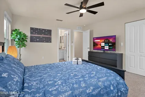 237 Aralia Lane Jacksonville FL 32216