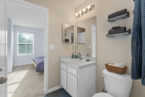237 Aralia Lane Jacksonville FL 32216