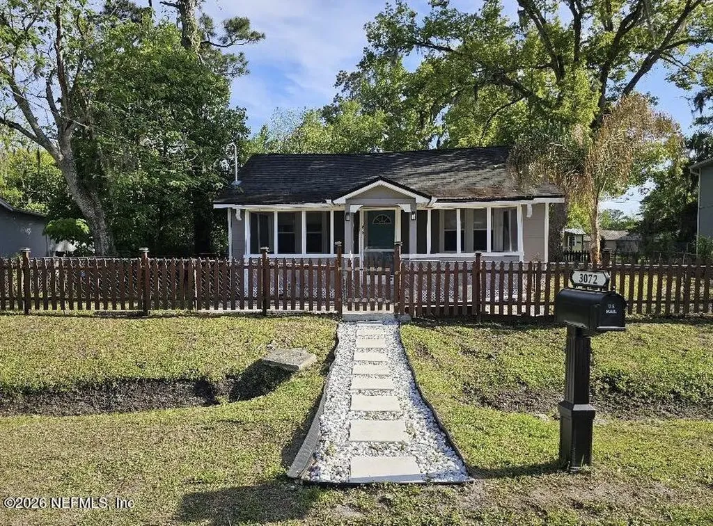 3072 Bessent Road Jacksonville FL 32218