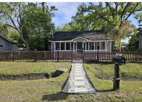 3072 Bessent Road Jacksonville FL 32218