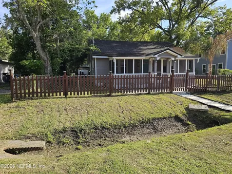 3072 Bessent Road Jacksonville FL 32218