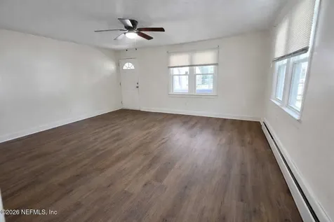 3072 Bessent Road Jacksonville FL 32218