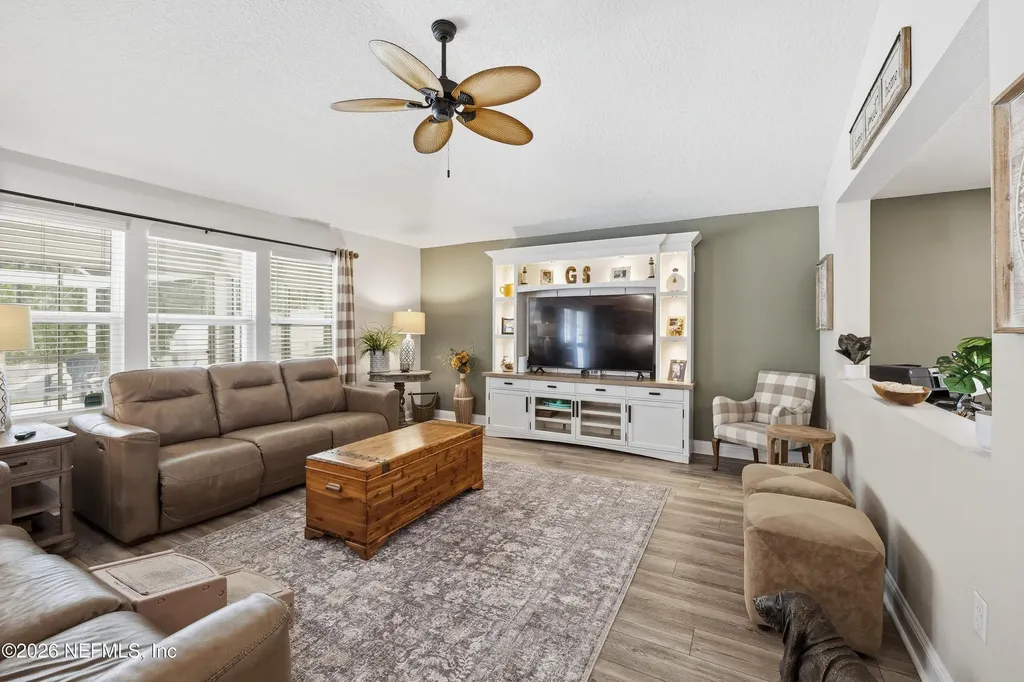 3484 Village Park Drive Green Cove Springs FL 32043