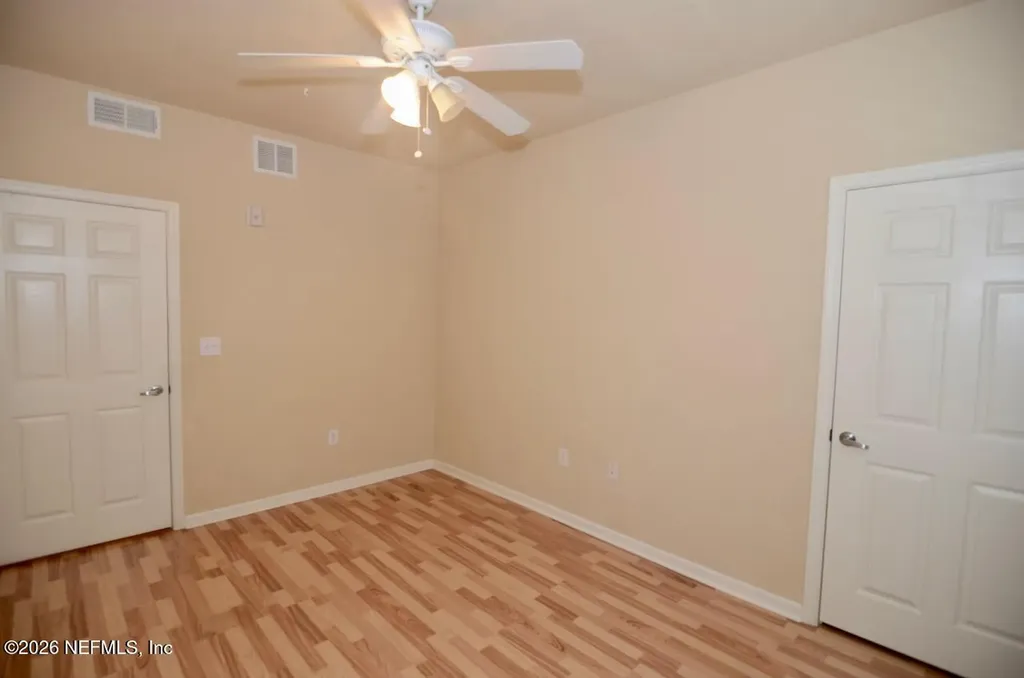 8539 Gate Parkway W Jacksonville FL 32216