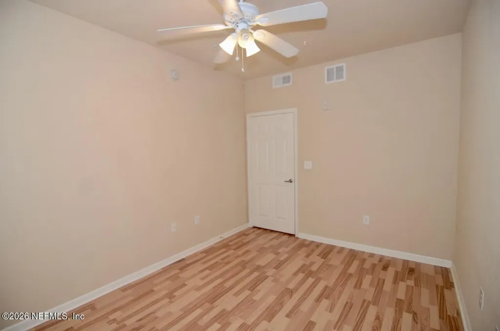 8539 Gate Parkway W Jacksonville FL 32216