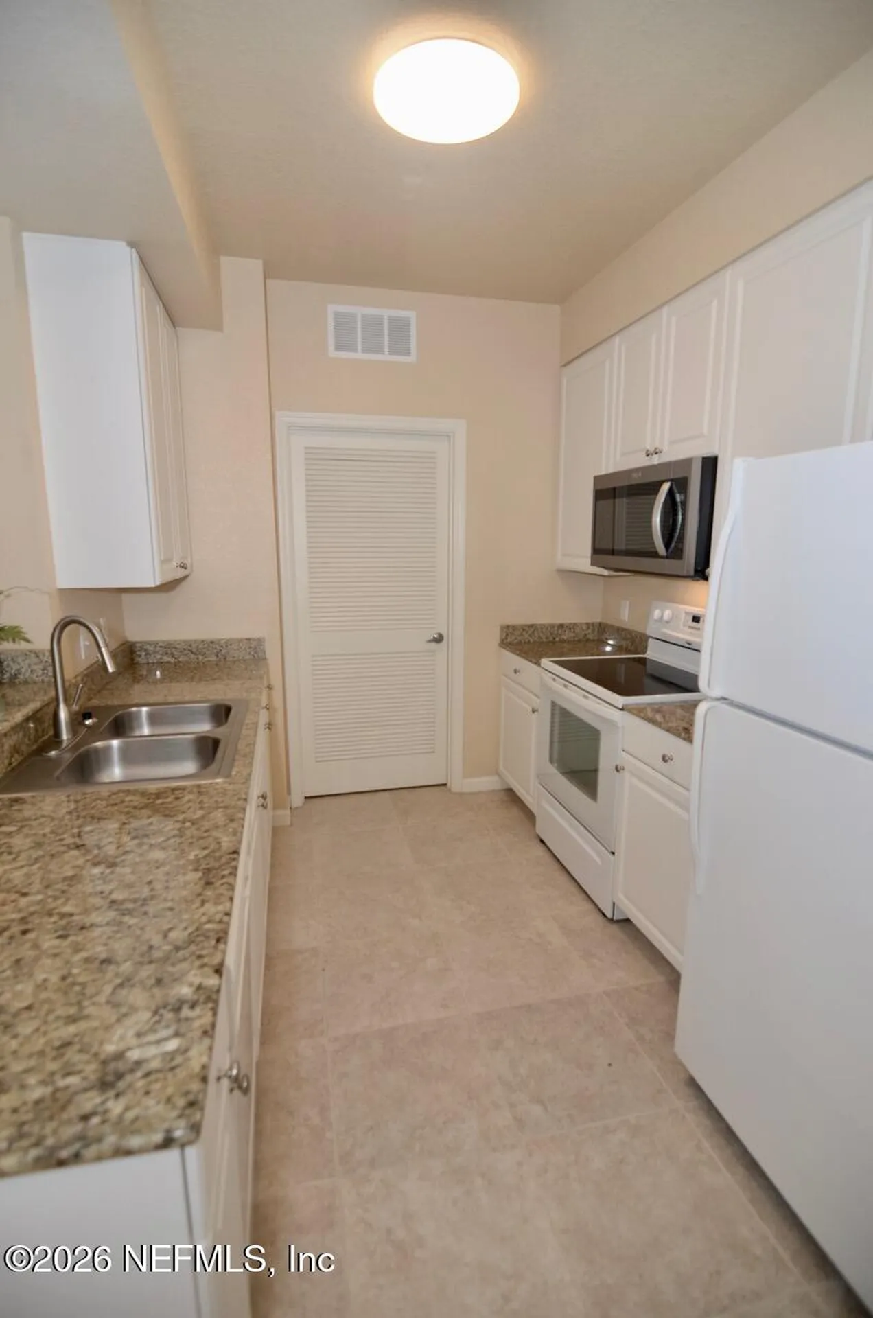 8539 Gate Parkway W Jacksonville FL 32216