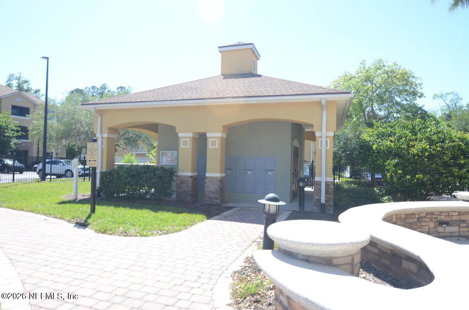 8539 Gate Parkway W Jacksonville FL 32216