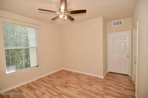 8539 Gate Parkway W Jacksonville FL 32216