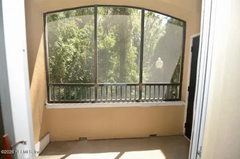 8539 Gate Parkway W Jacksonville FL 32216
