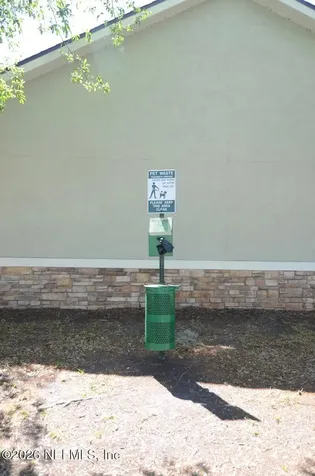 8539 Gate Parkway W Jacksonville FL 32216