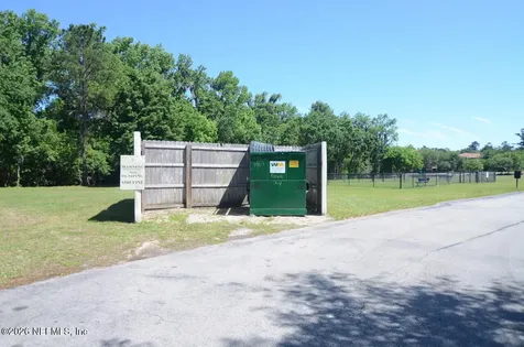 8539 Gate Parkway W Jacksonville FL 32216