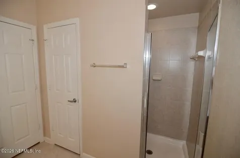8539 Gate Parkway W Jacksonville FL 32216