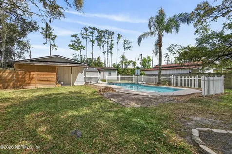 2904 Jerry Lane Jacksonville FL 32218