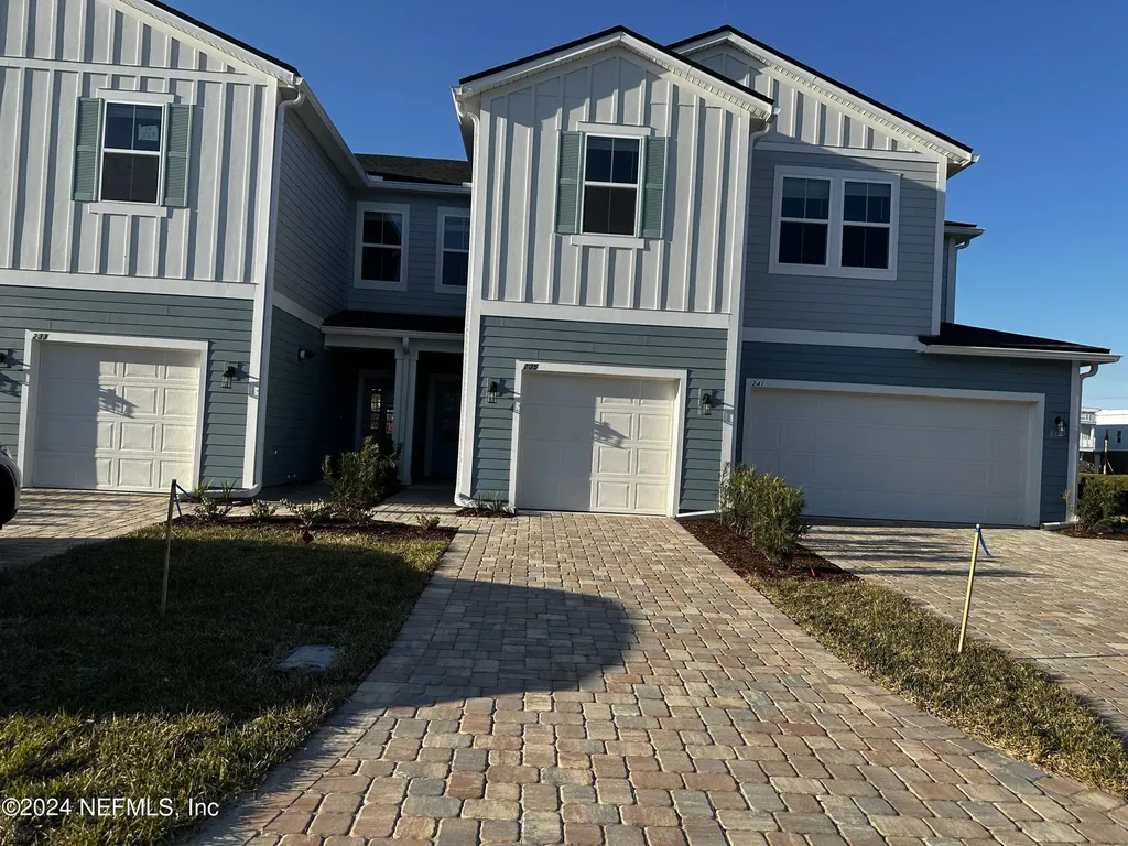 235 Brandon Lakes Drive St. Augustine FL 32092
