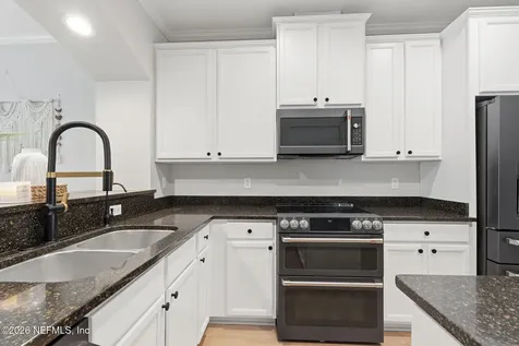 11984 Lazarette Court Jacksonville FL 32258