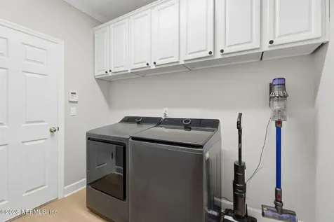 11984 Lazarette Court Jacksonville FL 32258