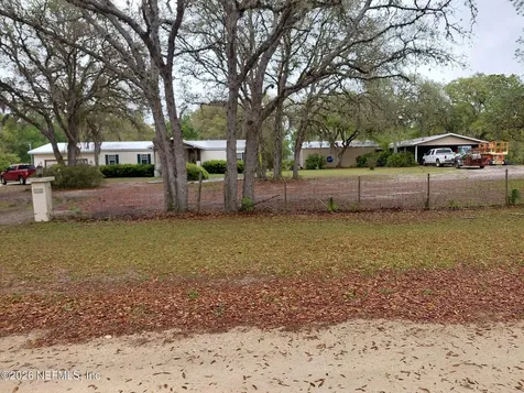 118 Robin Road Pomona Park FL 32181