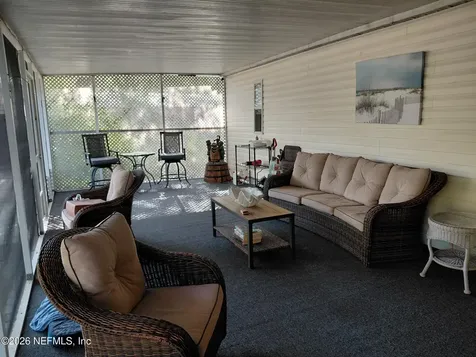 118 Robin Road Pomona Park FL 32181