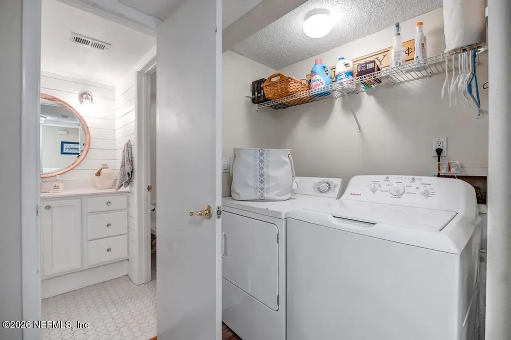 10025 Sawgrass Drive E Ponte Vedra Beach FL 32082