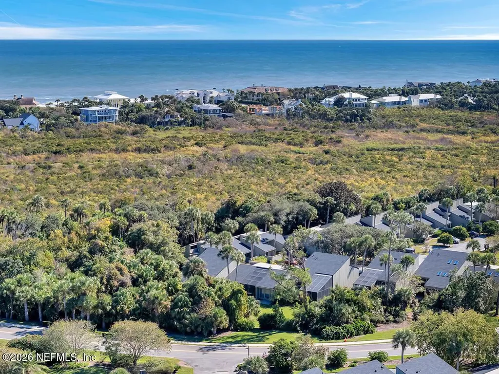 10025 Sawgrass Drive E Ponte Vedra Beach FL 32082