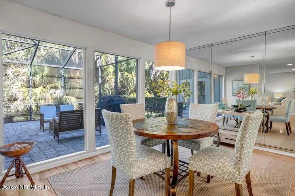 10025 Sawgrass Drive E Ponte Vedra Beach FL 32082
