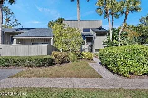 10025 Sawgrass Drive E Ponte Vedra Beach FL 32082