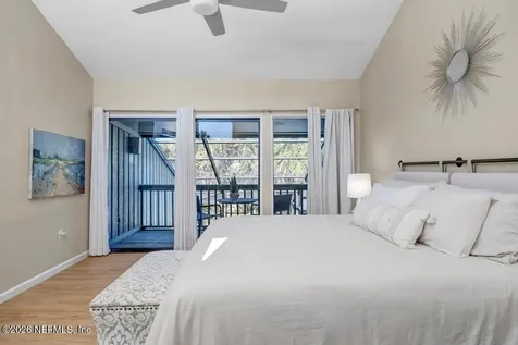 10025 Sawgrass Drive E Ponte Vedra Beach FL 32082