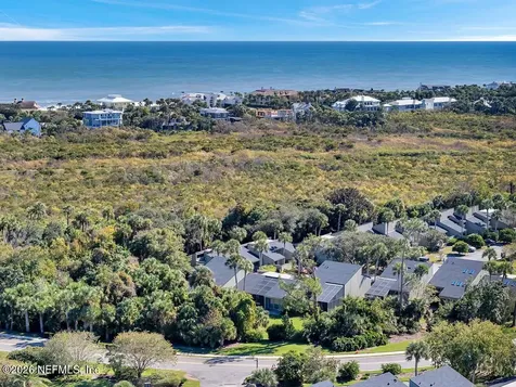 10025 Sawgrass Drive E Ponte Vedra Beach FL 32082