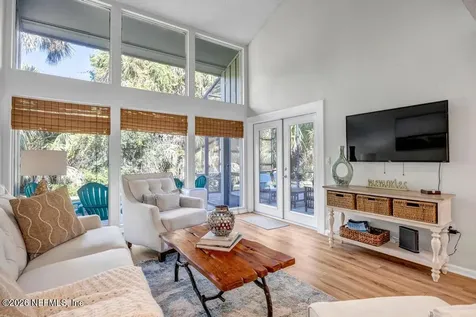 10025 Sawgrass Drive E Ponte Vedra Beach FL 32082