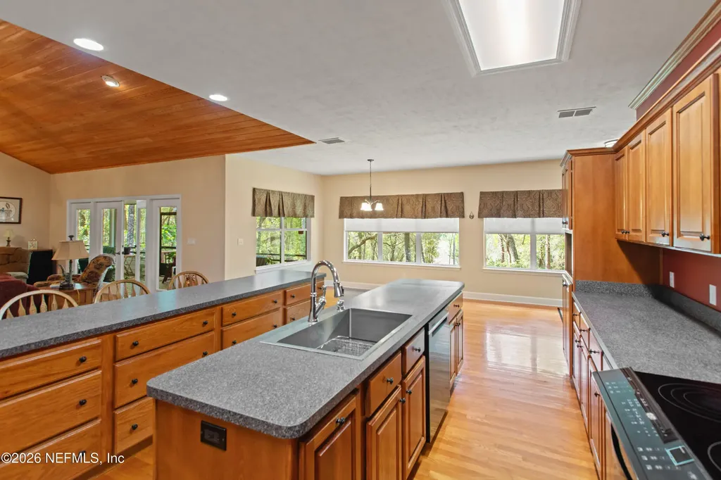 1320 County Road 315 Melrose FL 32666