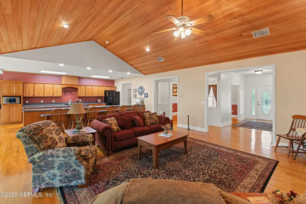 1320 County Road 315 Melrose FL 32666