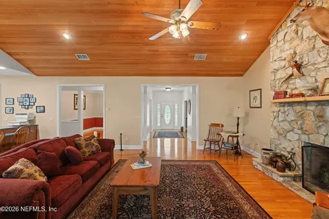 1320 County Road 315 Melrose FL 32666