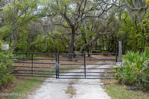 1320 County Road 315 Melrose FL 32666