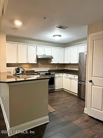 400 E Bay Street Jacksonville FL 32202