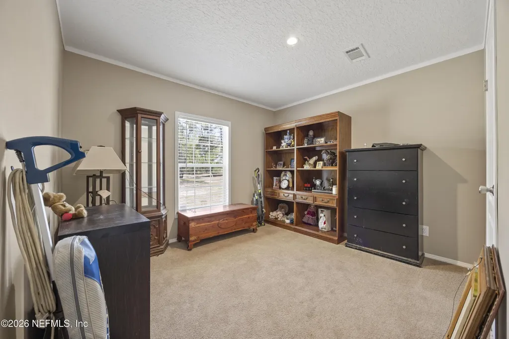 221 Magnolia Road Hawthorne FL 32640