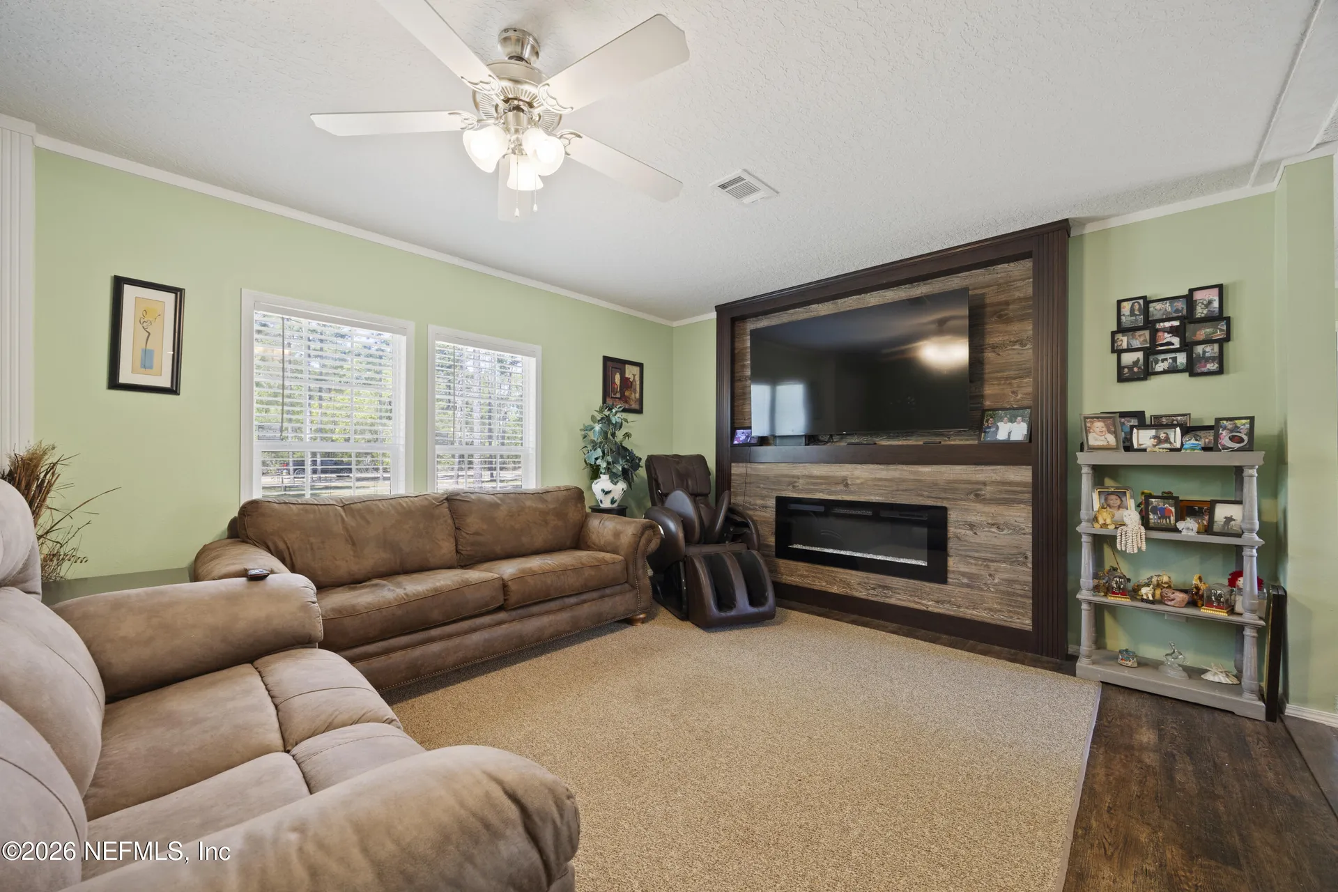 221 Magnolia Road Hawthorne FL 32640