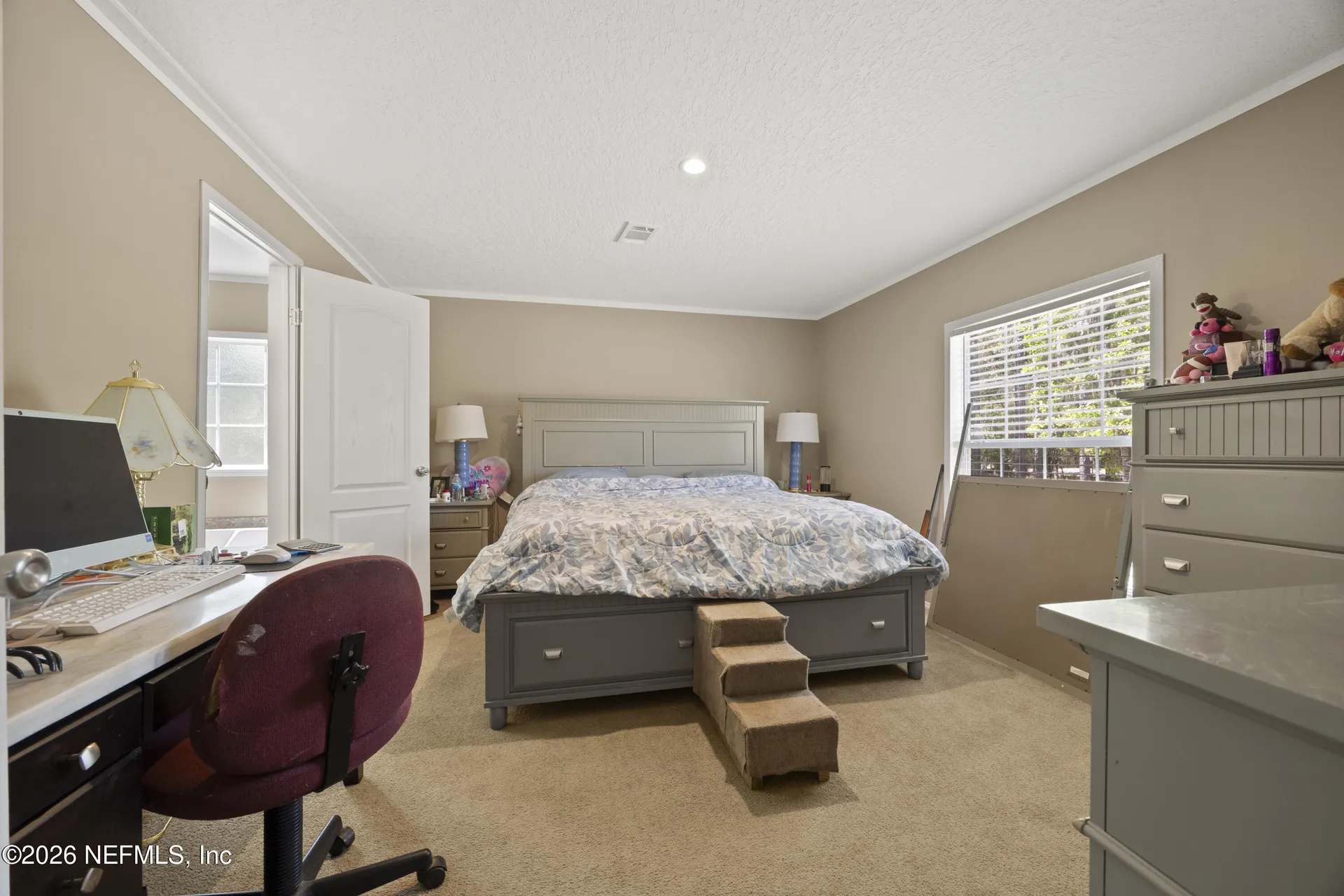 221 Magnolia Road Hawthorne FL 32640