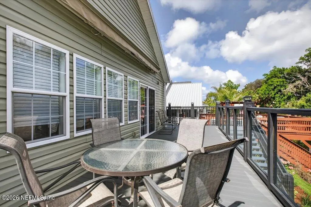 292 Maxwell Drive Welaka FL 32193