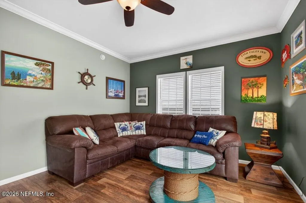 292 Maxwell Drive Welaka FL 32193