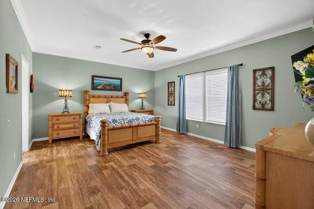 292 Maxwell Drive Welaka FL 32193