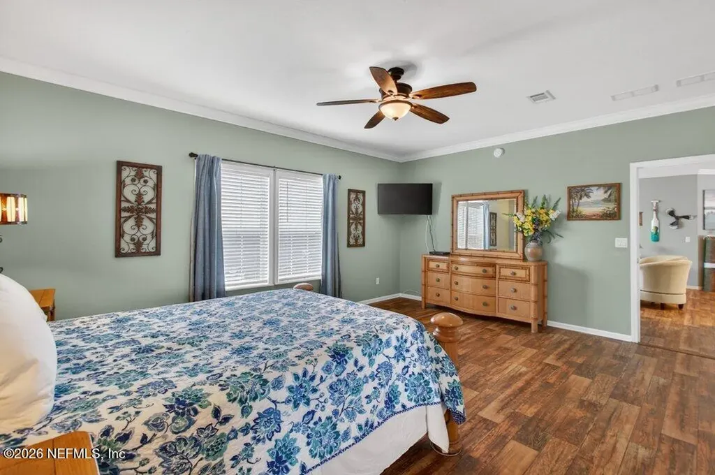 292 Maxwell Drive Welaka FL 32193