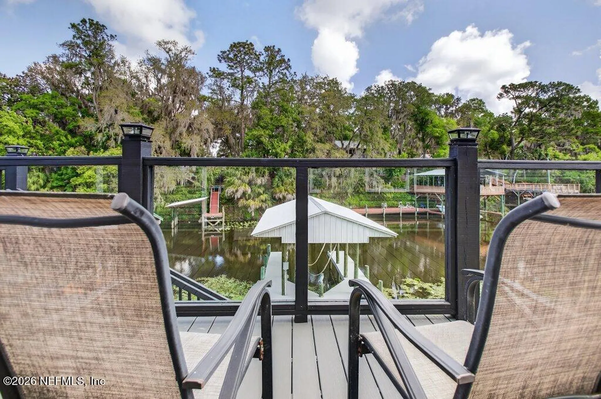 292 Maxwell Drive Welaka FL 32193