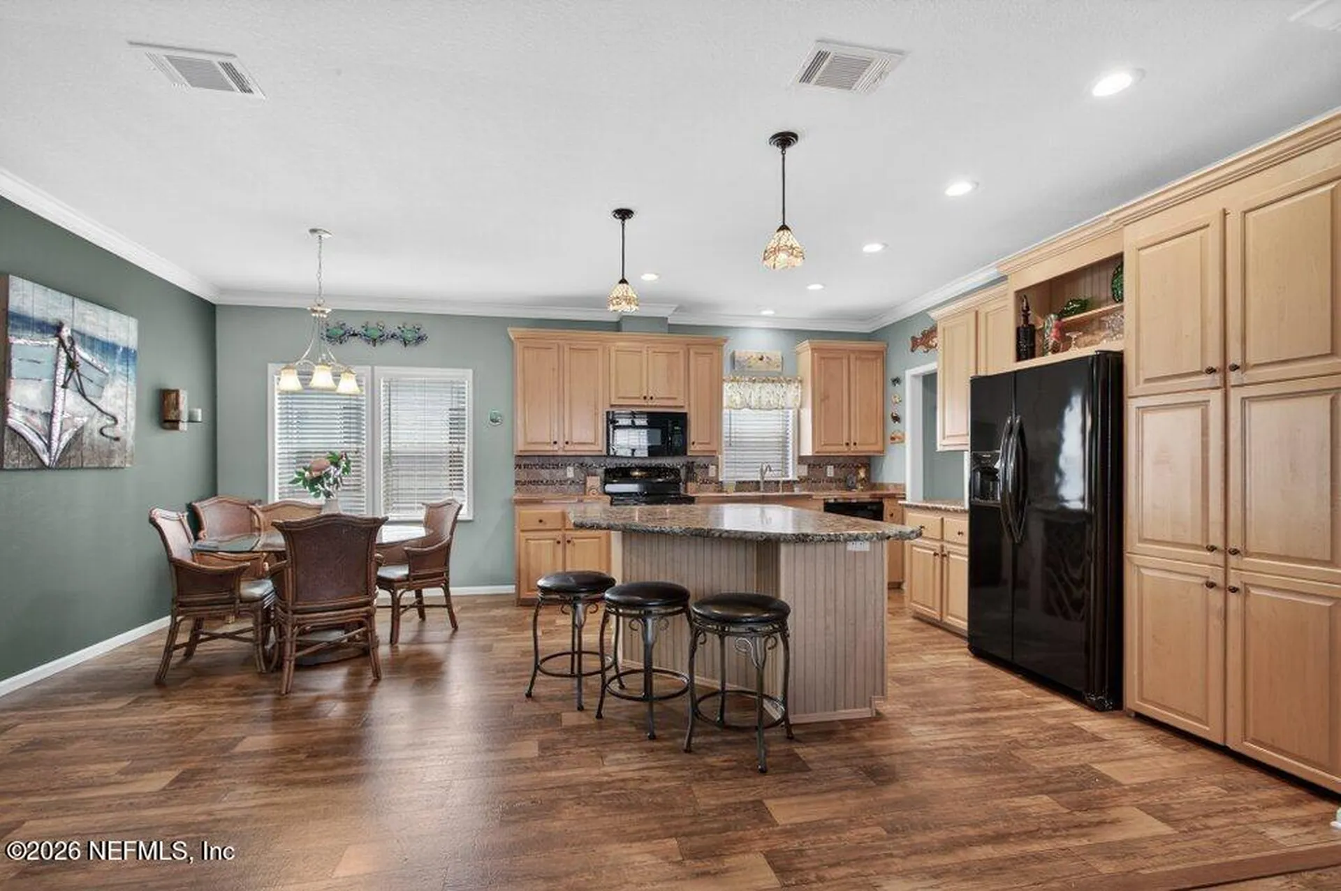 292 Maxwell Drive Welaka FL 32193