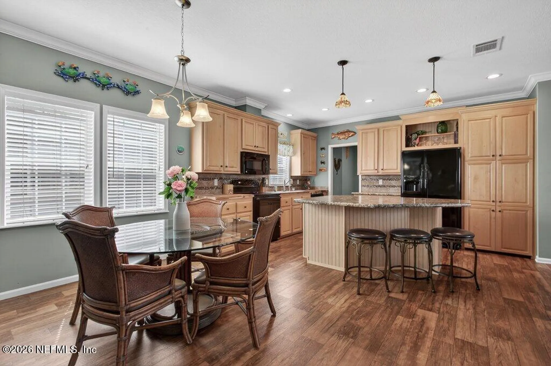292 Maxwell Drive Welaka FL 32193