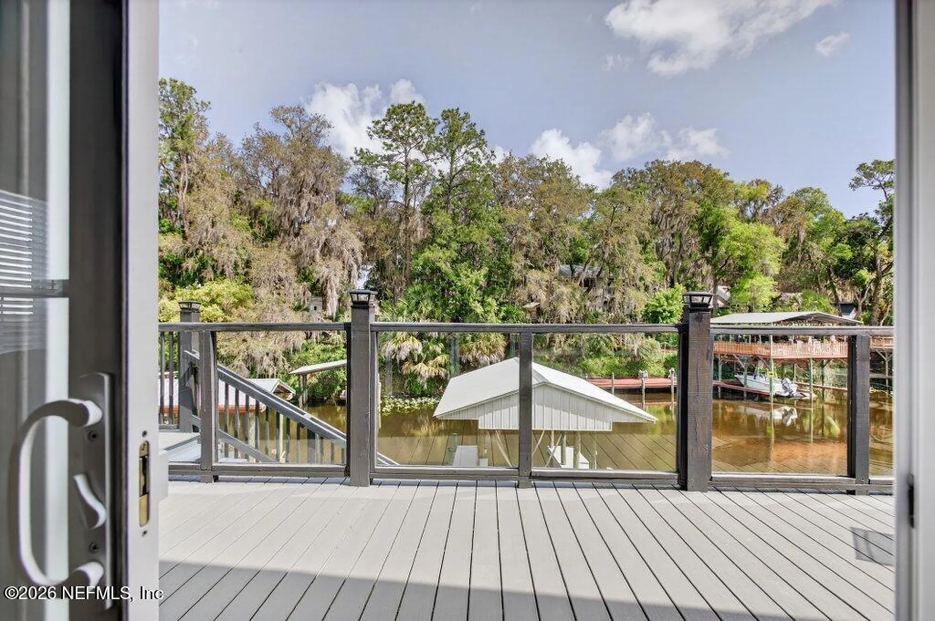 292 Maxwell Drive Welaka FL 32193