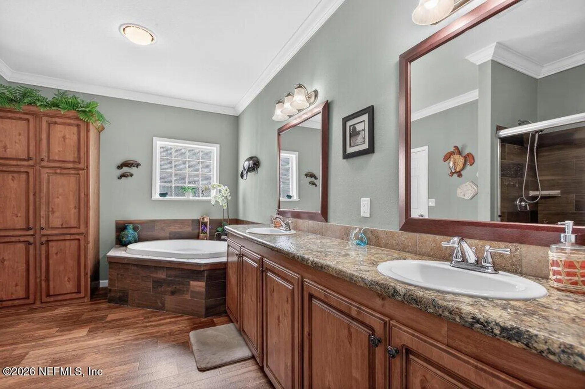 292 Maxwell Drive Welaka FL 32193