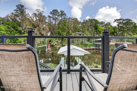 292 Maxwell Drive Welaka FL 32193