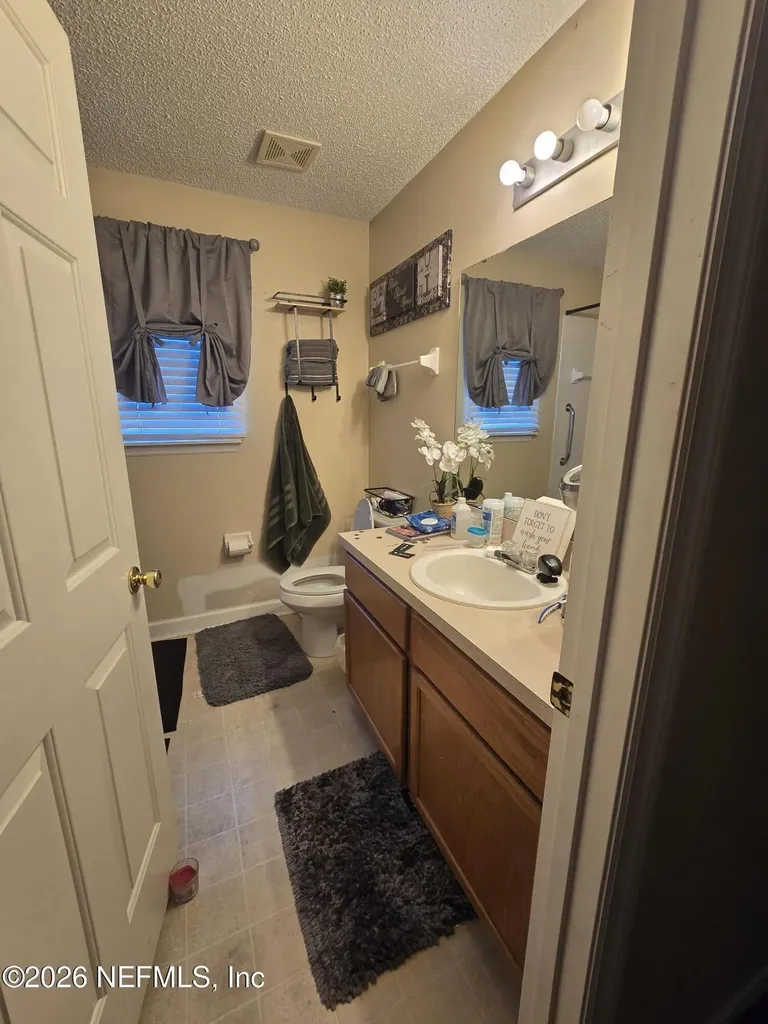 5534 Casavedra Court Jacksonville FL 32244