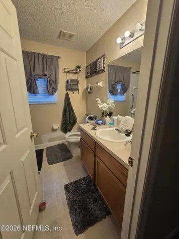 5534 Casavedra Court Jacksonville FL 32244