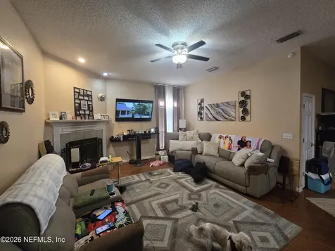 5534 Casavedra Court Jacksonville FL 32244